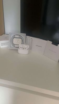 Apple AirPods Pro 2