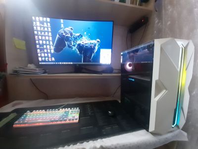 PK igravoy Core i3 9100f, RX 470 + monitor 32 kurved