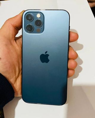 Iphone 12 pro blue