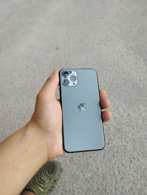Iphine 11 pro идеал