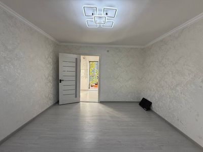 Продажа Чиланзар 8, галерейка, 1/4/5