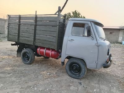 УАЗ сотилади хамма хужжатлари жойида куриб текшириб оласиз