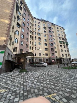 Аренда Ж.К Дрем Хавус Глинка 4 ком 1500уе
