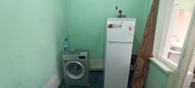 Студент кизларга ёки оилага квартира