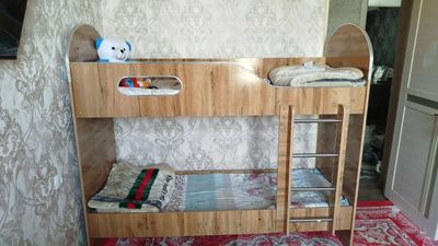 Mebel sotiladi srochna