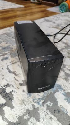 Ups AVT 650 - AVR
