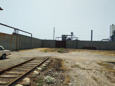 Продается база, Янгихайот. 71 соток. ЖД ветка