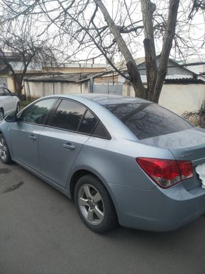 Продаётся Lacetti Cruze