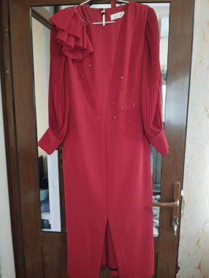 Turkiya brend 2 marta kiyilgan yangidek 36 razmer