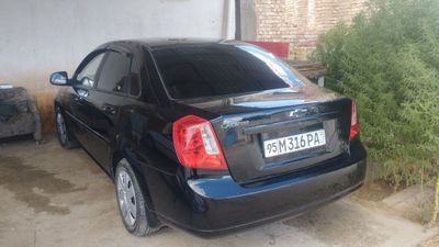 Chevrolet Gentra Шевроле Джентра