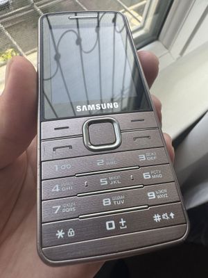 Samsung 5610 оригинал имей есть
