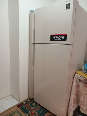 Холодильник HITACHI