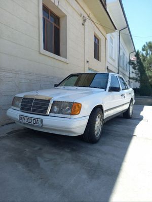 W124 mersades-benz