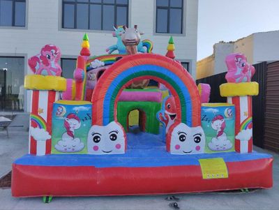 Bir yarim sezon ishlatilgan batut (4m x 7m) sotiladi, ideal holatda.
