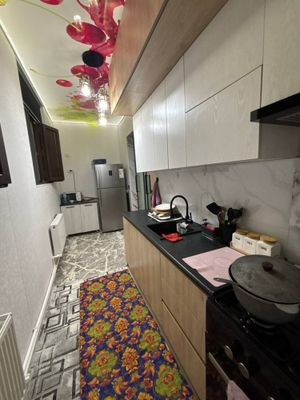 Yangi hayot metro, sergili yaqin, 130,8,38 avtobus utadi
