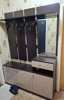 Прихожка шкаф сотилади !