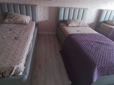Кроват 3 шт почти новын