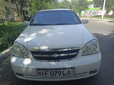 Lacetti 1.8 в хорошем состоянии