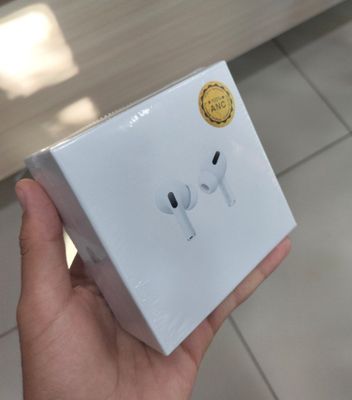 AirPods Pro yangi