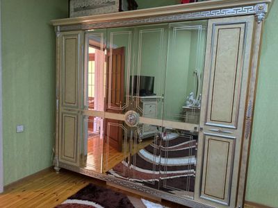 Срочно продаеться спалный гарнитур произвоства Хитой