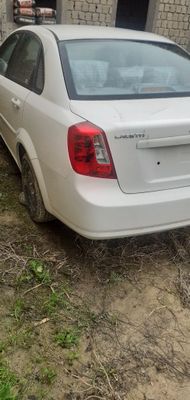 Chevrolet lacetti 2023 sotiladi