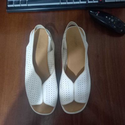 Продам босоножки женские, 40 размер, большемерки