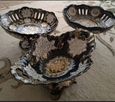 Ваза Мадонна. 1 таси 100 минг.