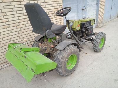Продам мини трактор