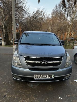 Минивэн hyundai h1 бензин