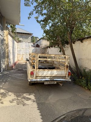 Срочно продается в Фергане Волга грузовой пикап