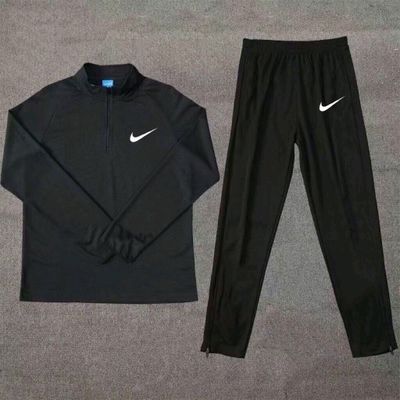 ДВОЙКА NIKE