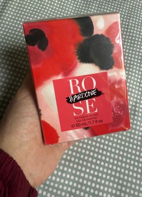 Victoria secret original atir sotiladi