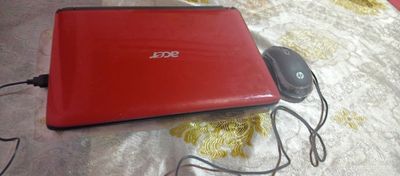 Acer noutbuk juda ham yaxshi ishlaydi