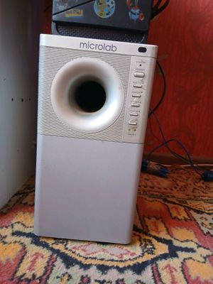 MICROLAB X8 5.1 SAMBUFER SOTILADI !!