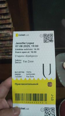 Билеты на концерт Дженифер Лопес 2 билета на фан. Места свои. Продаю.