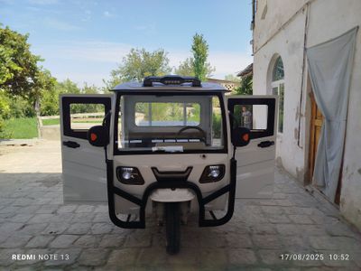 Muravey yangi 2025 sotiladi