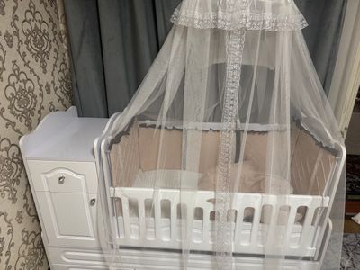 Yangi koravat parda matras konplekt sotiladi