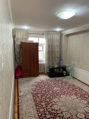 Chilonzorda ijaraga uy bor 1oy uchun sheriklikka bola kerak