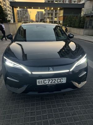 Пподаётся или в аренду BYD SONG L 4 позиция