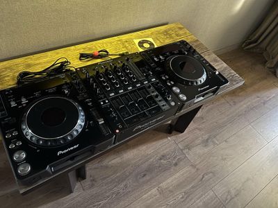 Pioneer cdj mk 3-1000 vs djm 700 serato sl3