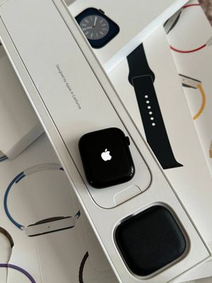 iWatch 8 45mm midnight