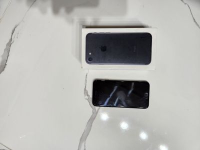 Iphone 7 sotiladi ili obmen na 12 pro