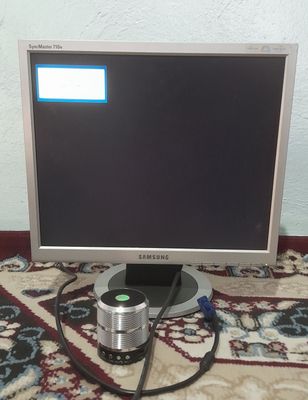 Manitor Samsung sotiladi