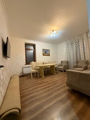 срочно сдаётся новостройка ГолденХоус паркентский 2-комн евро ремонт