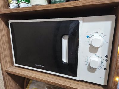 Микроволновая печь Самсунг