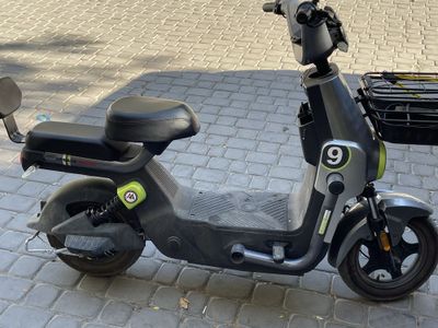 Armada motors L 9