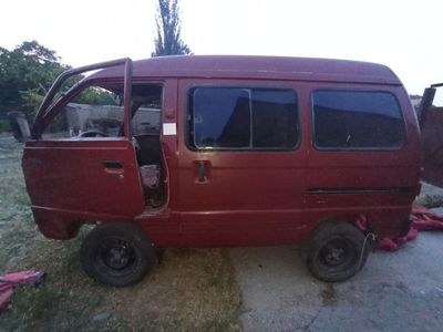 Daevo Damas 1998 yil gazi bor