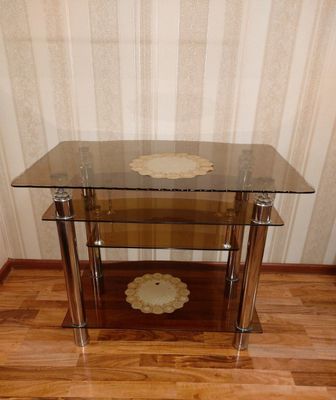 TV podstavka shisha
