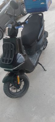 Tank sukuter slim sotiladi