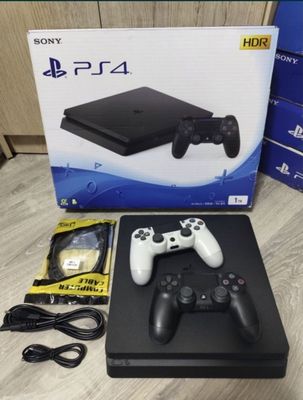 Playstation 4 slim 1 tb с топ играми на фото в идеальном состоянии